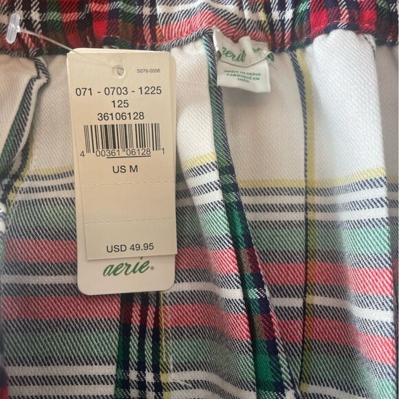 Aerie Red and Green Pleated School Girl Mini Skirt Size Medium NWT - Picture 7 of 9
